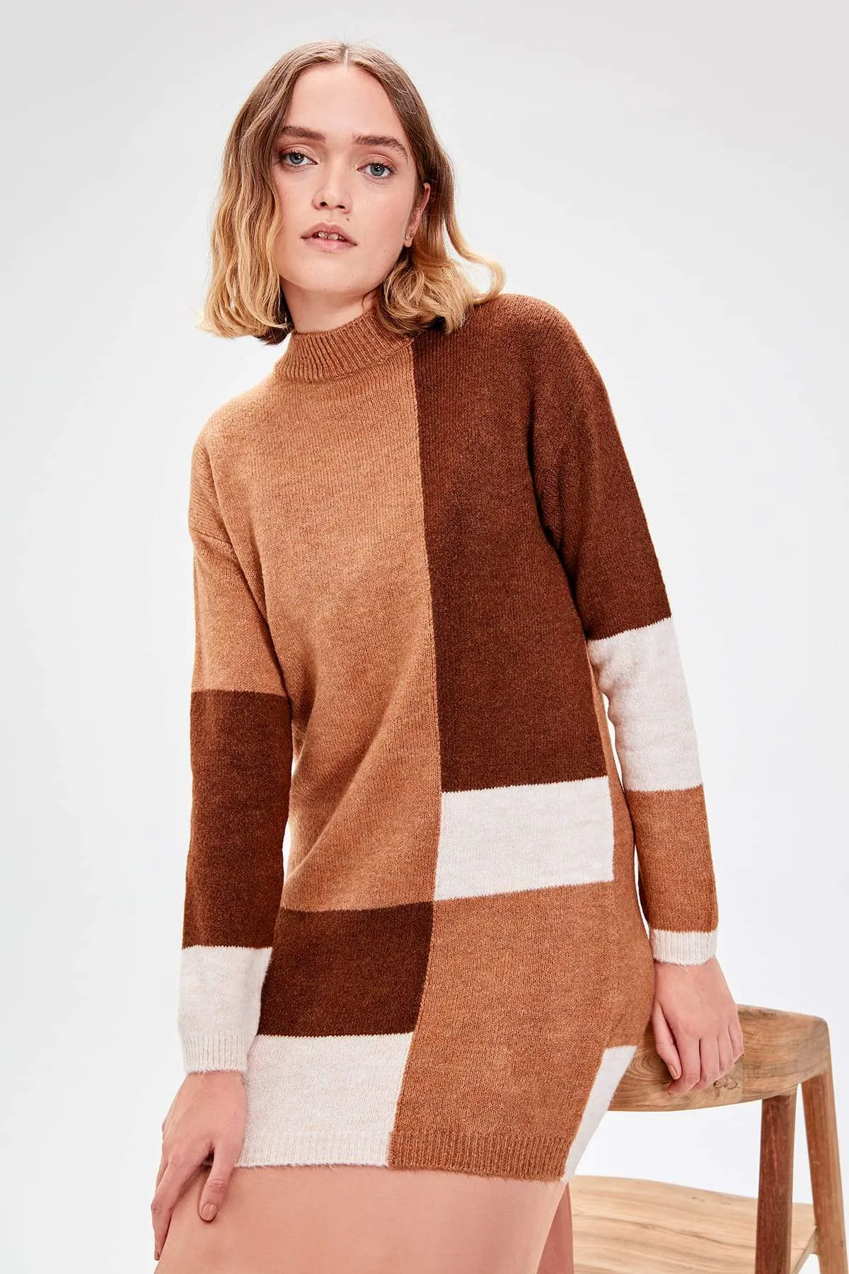 11503 Brown Colourblock Sweater Dress