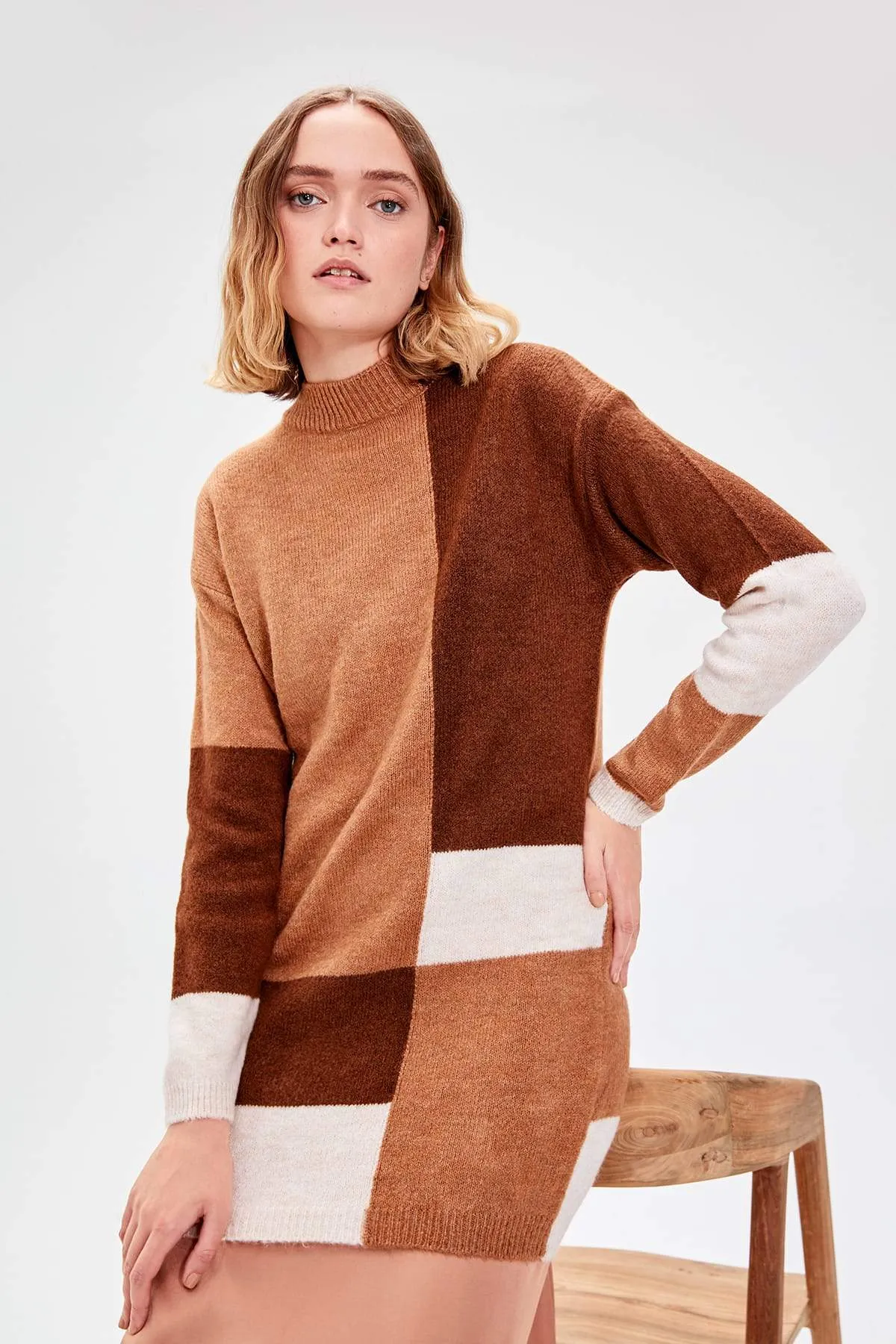 11503 Brown Colourblock Sweater Dress