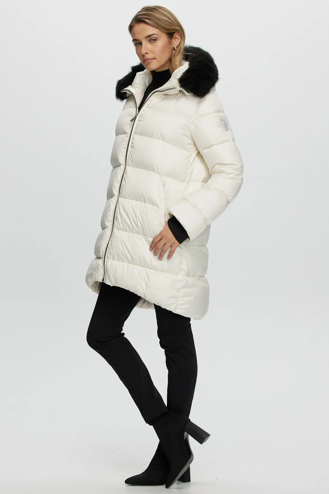 APRES-SKI JACKET WITH DETACHABLE TOSCANA SHEARLING LAMB HOOD TRIM