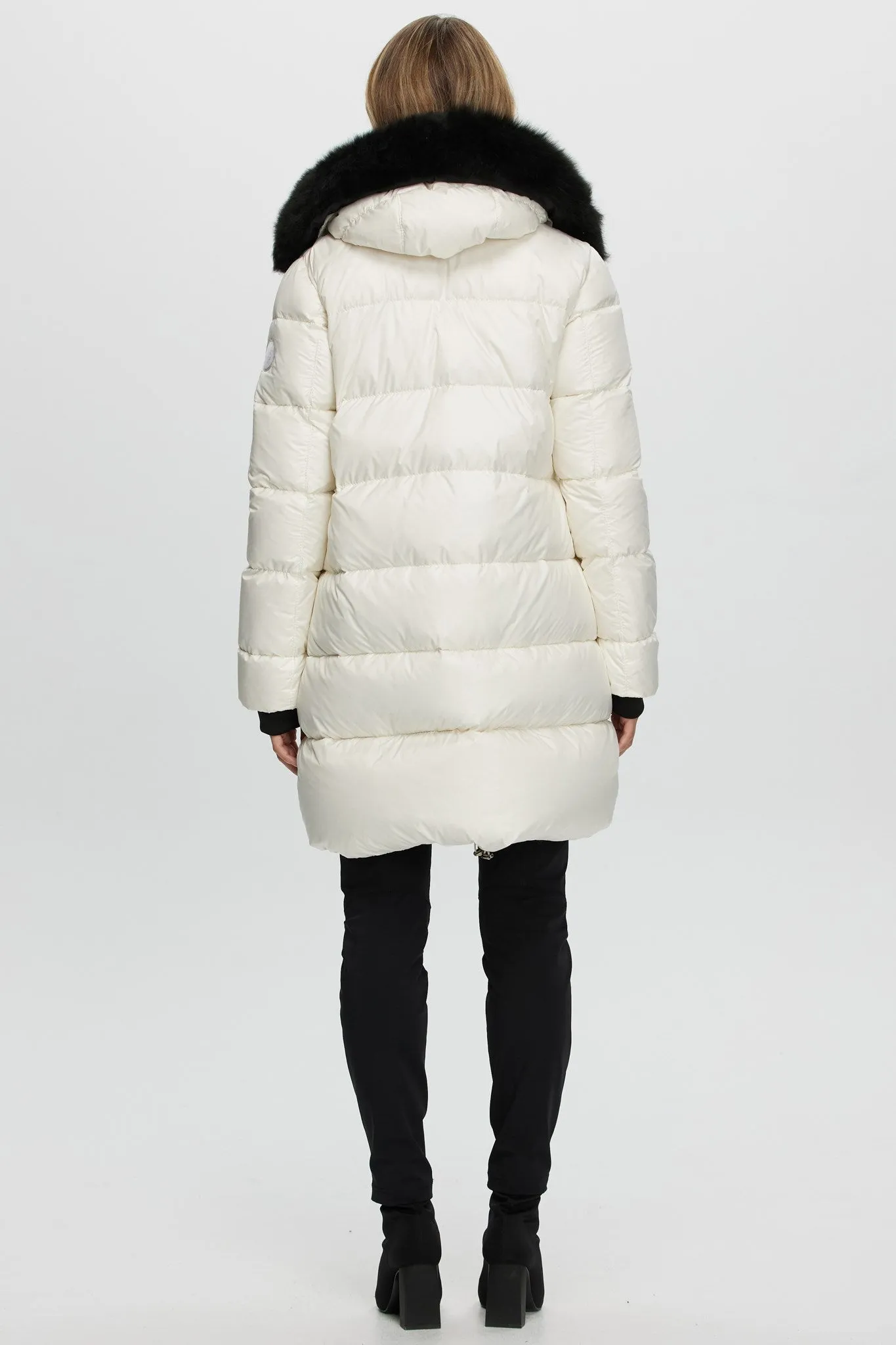 APRES-SKI JACKET WITH DETACHABLE TOSCANA SHEARLING LAMB HOOD TRIM