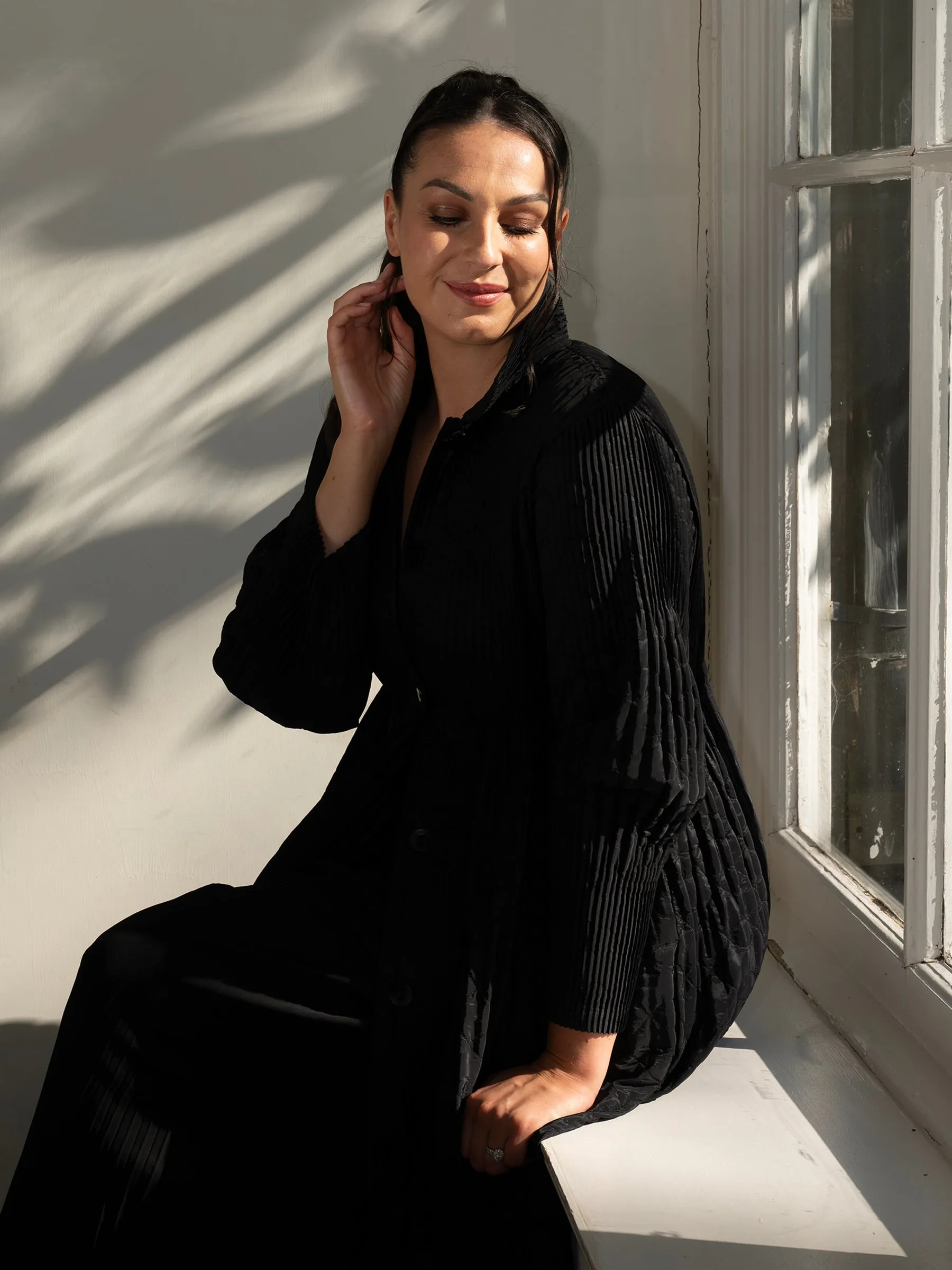 Black Long Pleated Coat