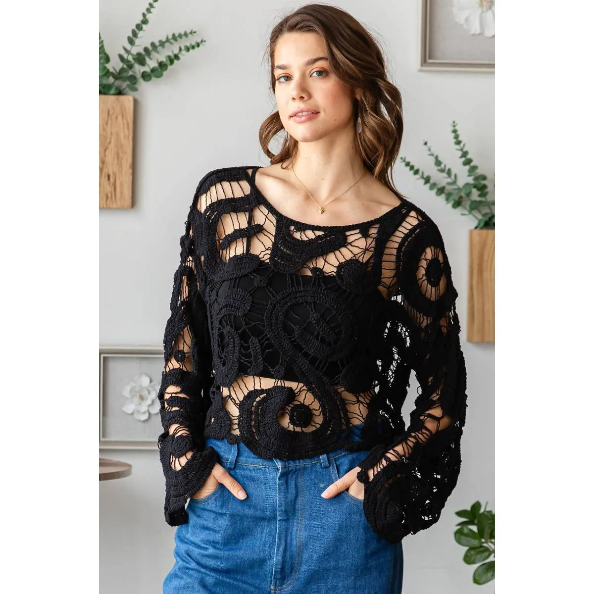 Crochet long bell like sleeve top: Natural