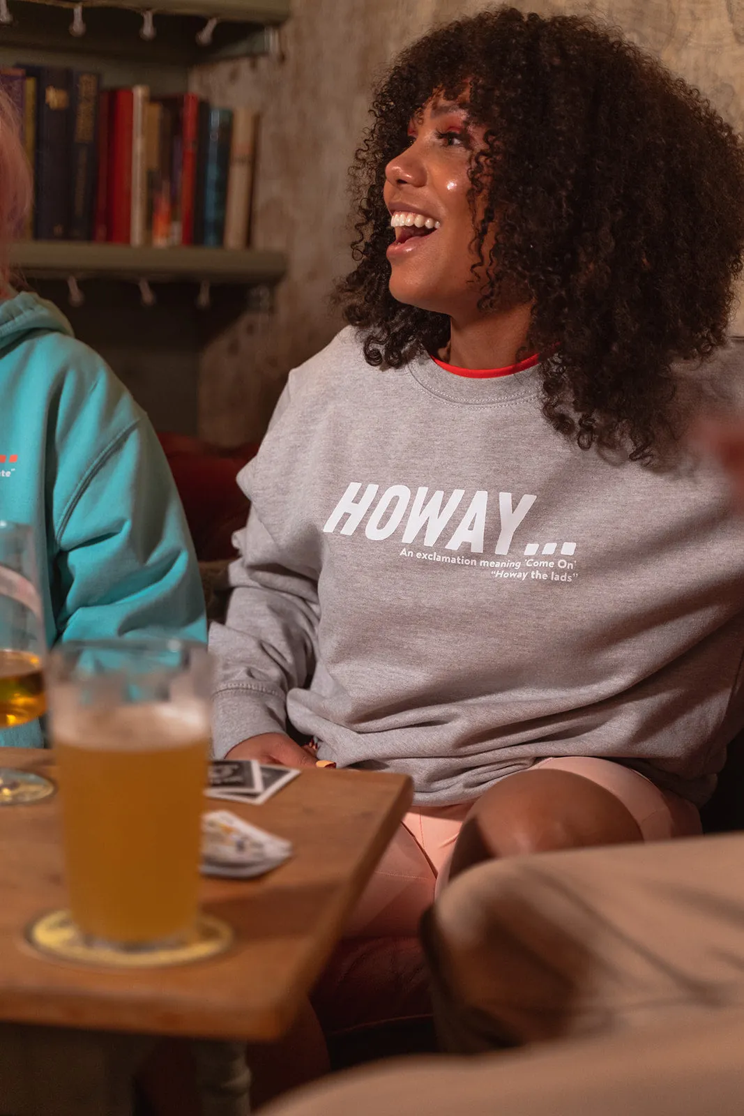 HOWAY - Hoodie or Sweater