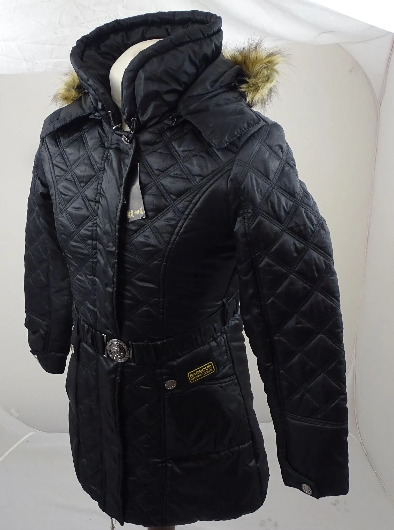 New Barbour International Female Quilted Black Coat With Hood And Belt ODDC01