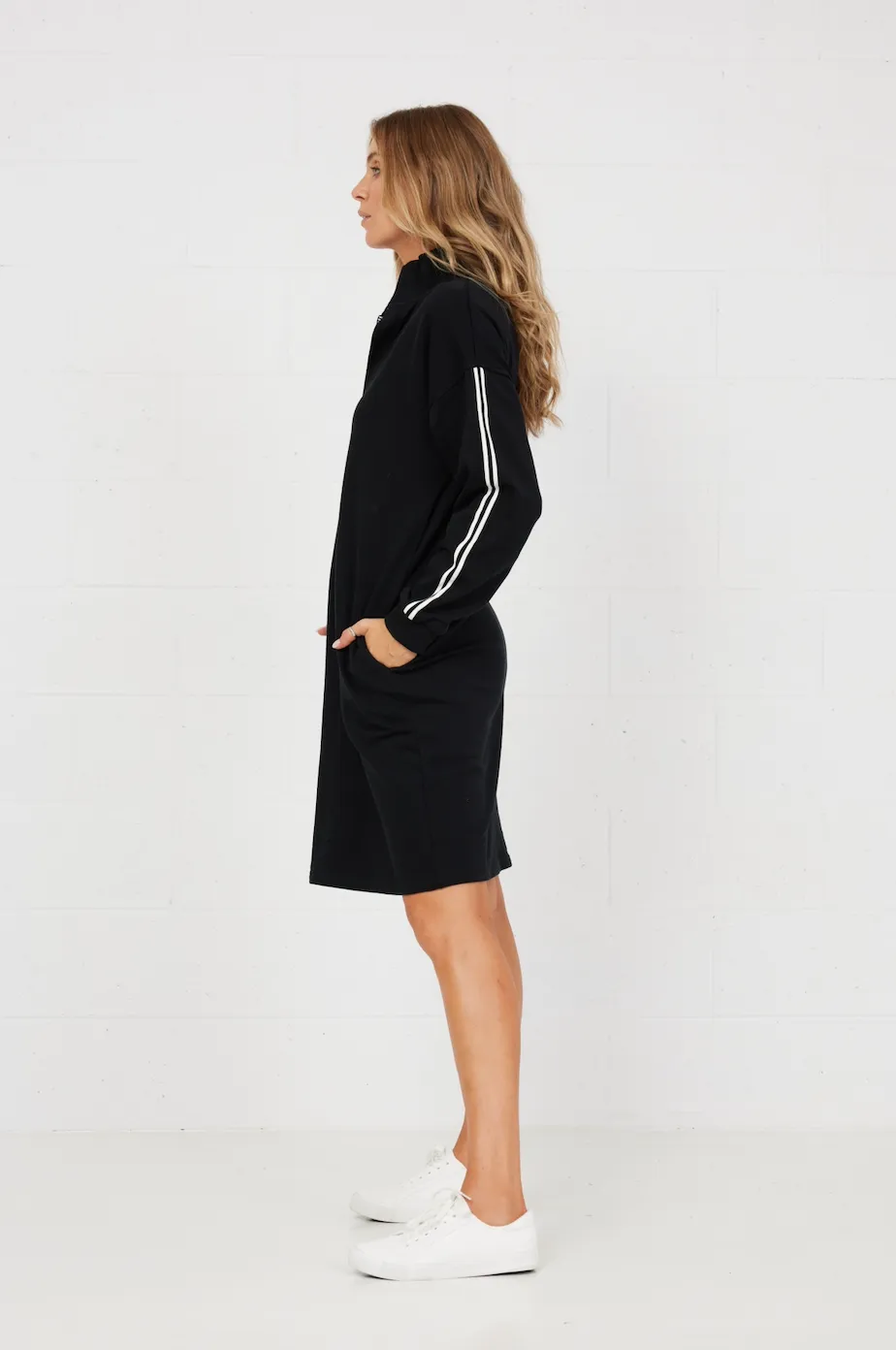 On Par Sweater Dress (Black)