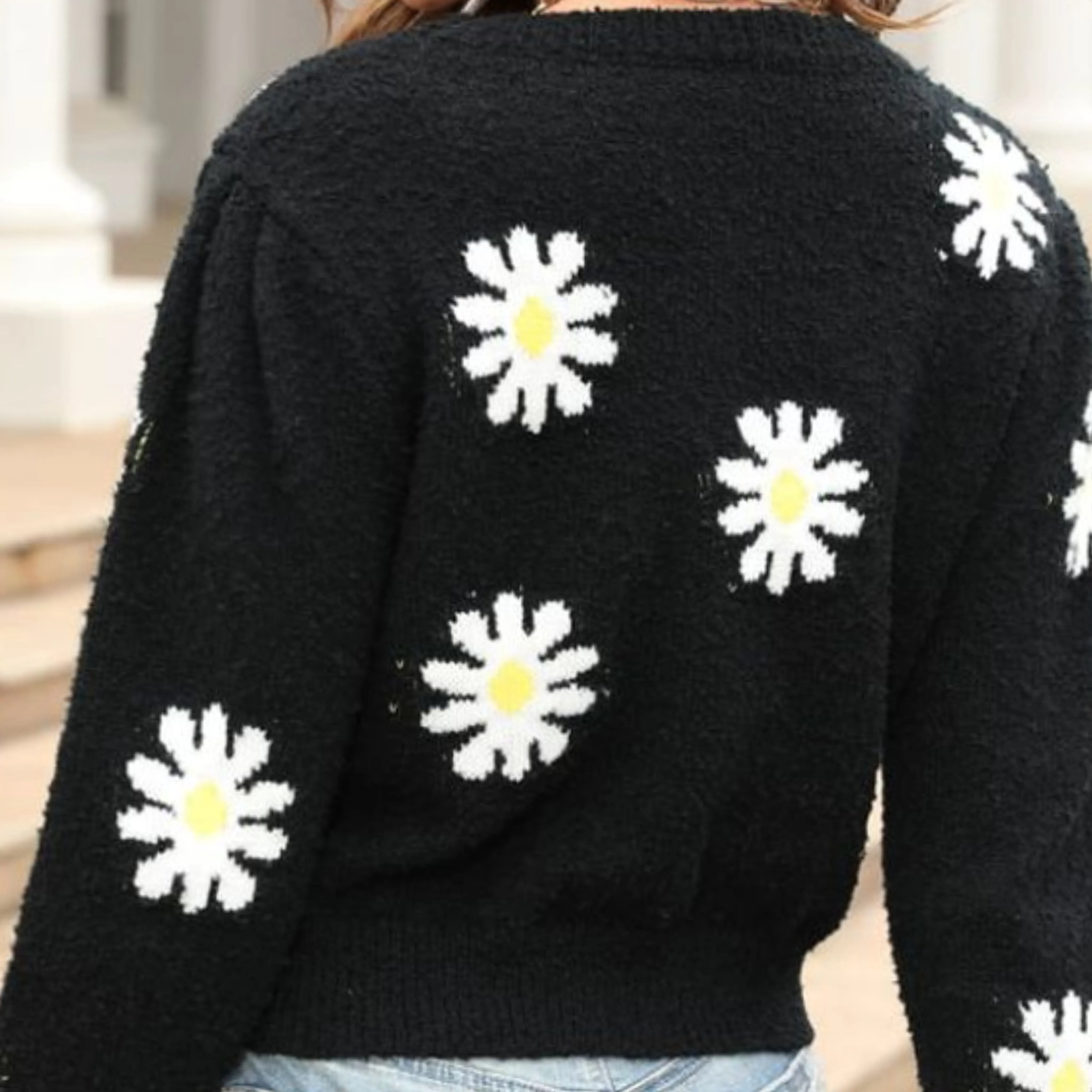 Retro Daisy Soft Knit Flower Long Sleeve Pullover Sweater Shirt