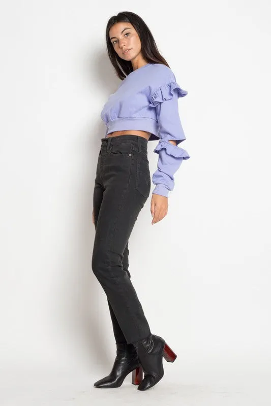 RUFFLE CROPPED SWEATSHIRT